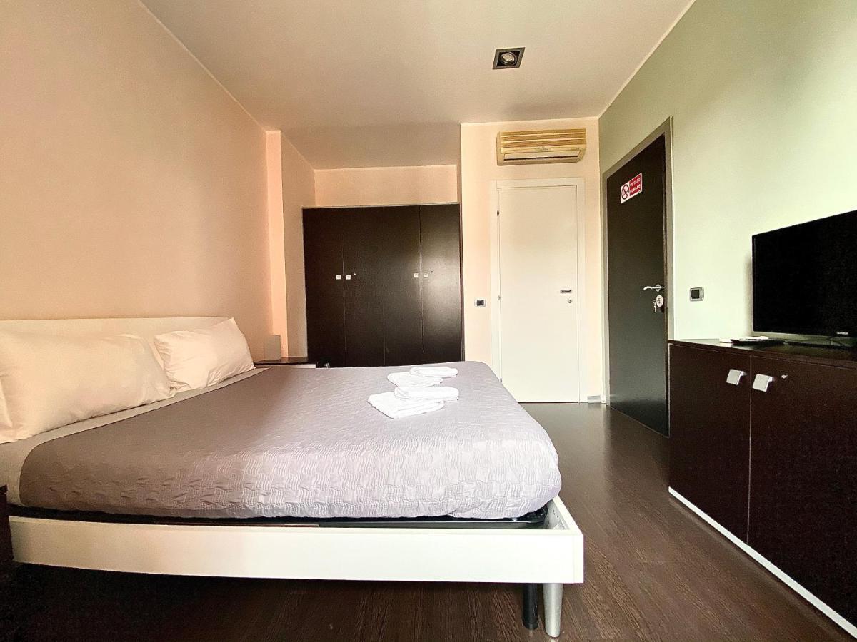 Gemini Guest House Рим Екстериор снимка